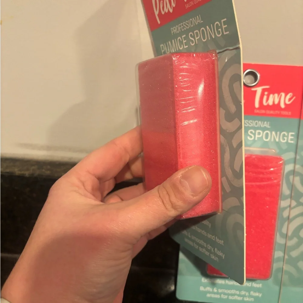 NIB Three-Pack Pedi Time Professional Pumice Sponges